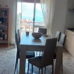 Angiola House 아파트 토레 안눈치아타