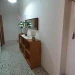 Angiola House 아파트 *